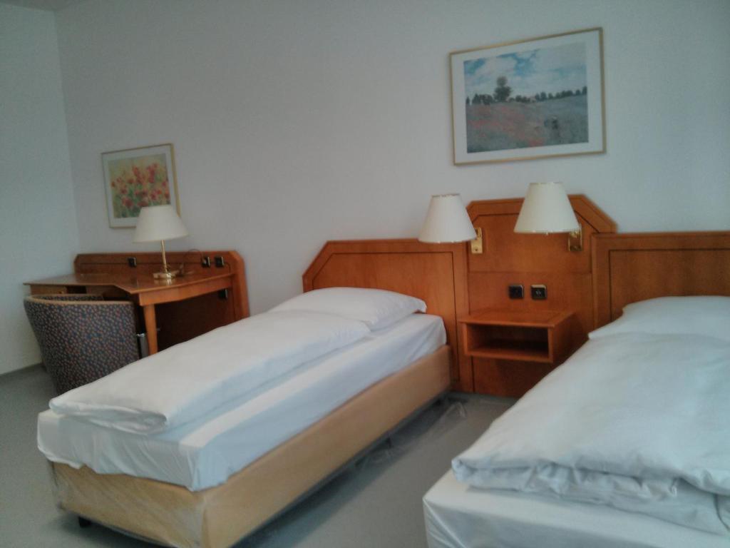Willy Hotel Frankfurt Frankfurt am Main Szoba fotó