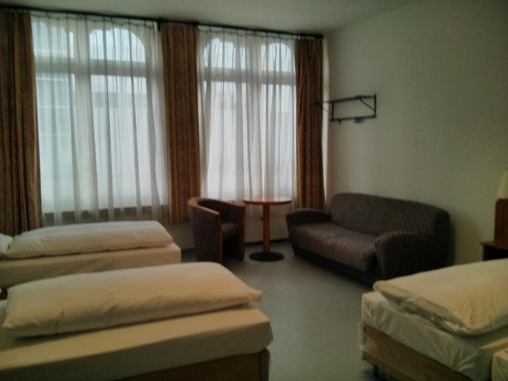 Willy Hotel Frankfurt Frankfurt am Main Szoba fotó
