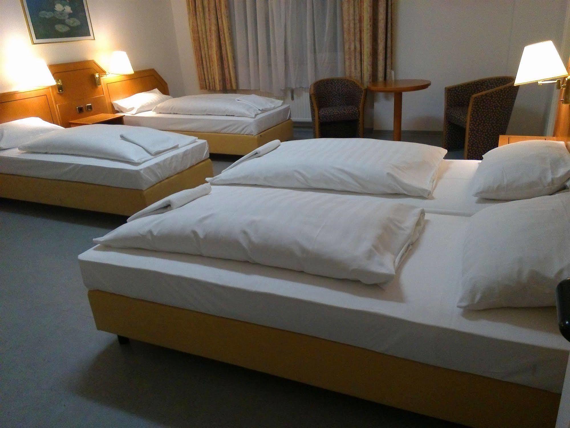 Willy Hotel Frankfurt Frankfurt am Main Kültér fotó