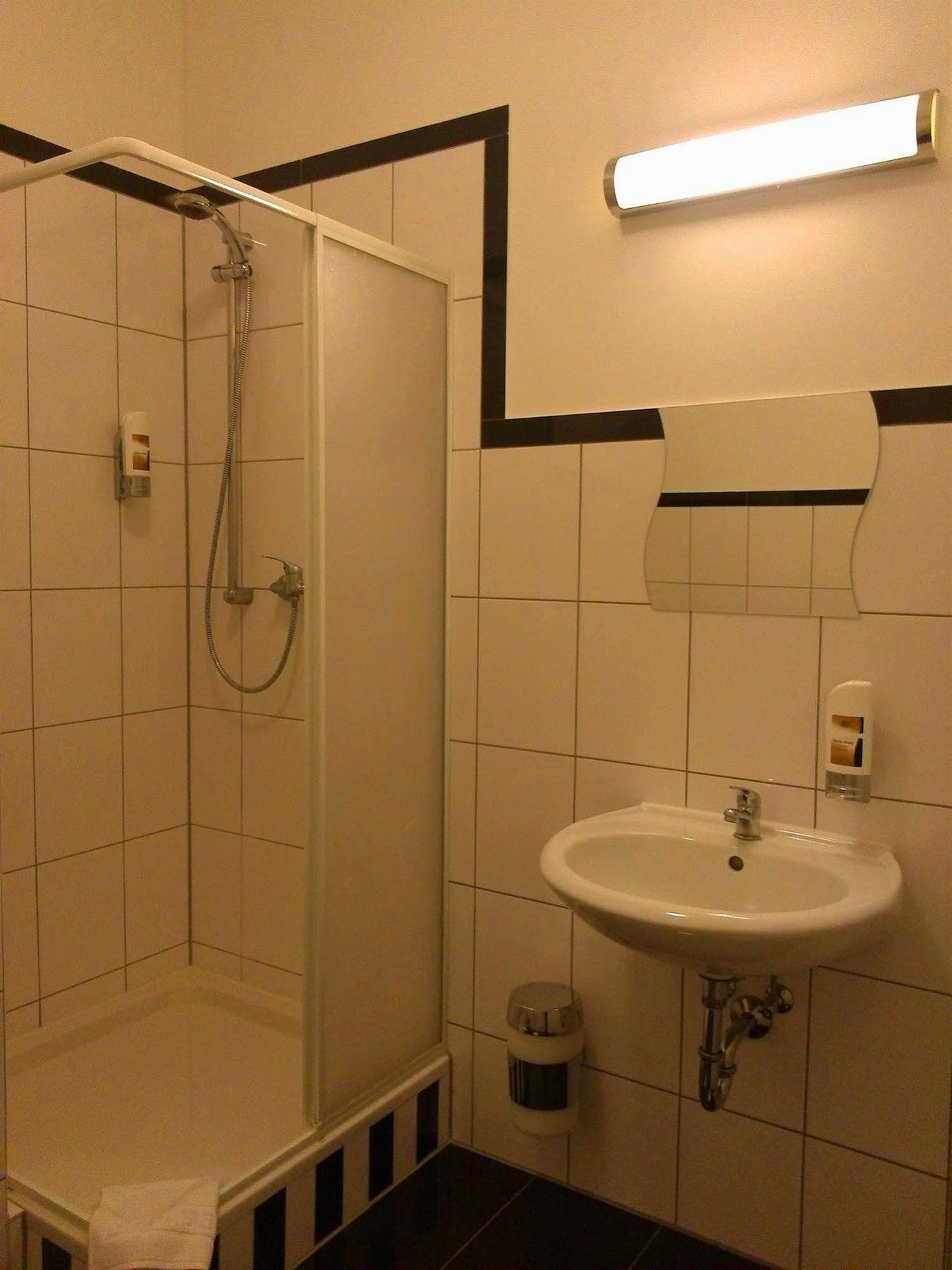 Willy Hotel Frankfurt Frankfurt am Main Kültér fotó