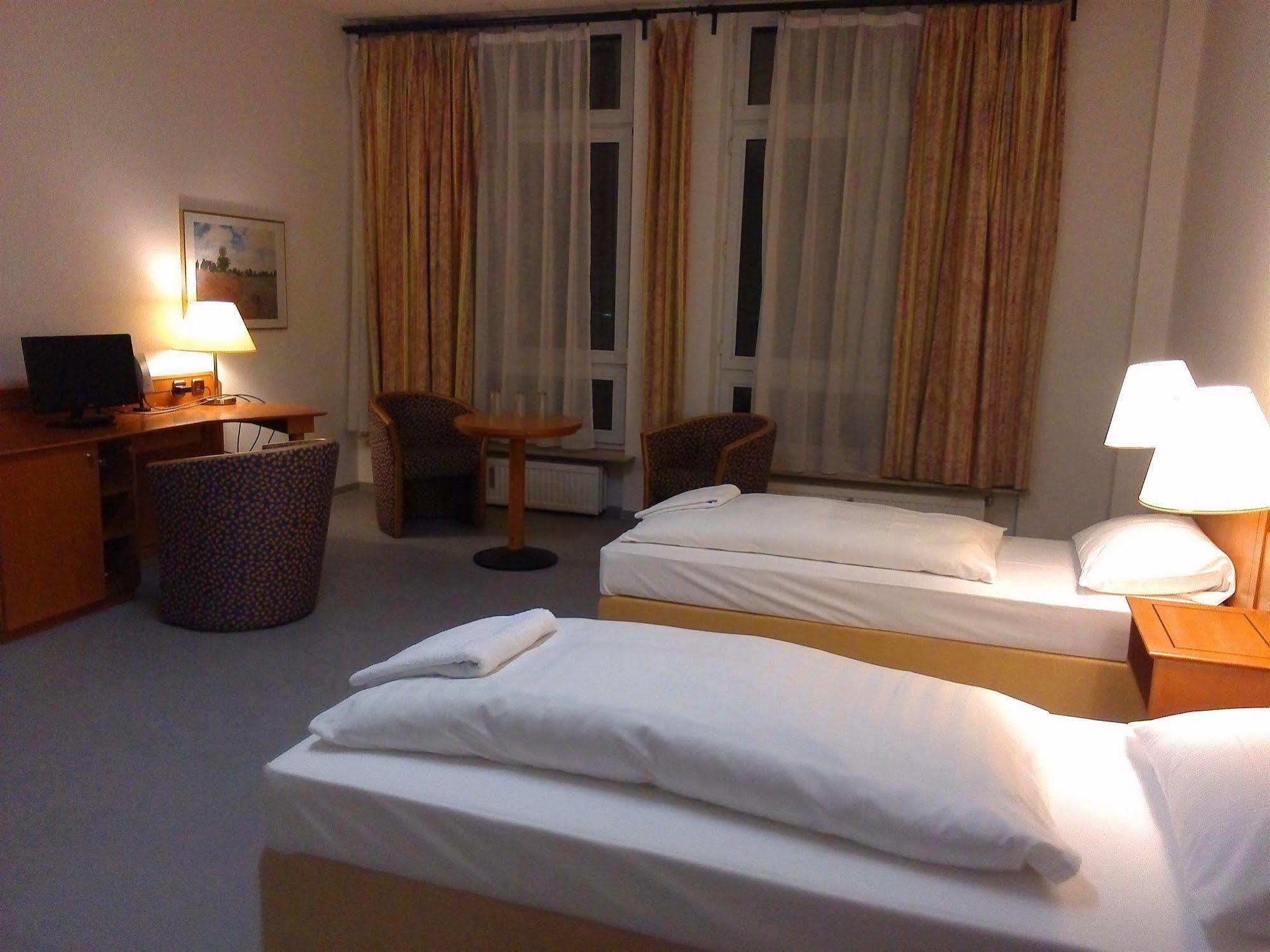Willy Hotel Frankfurt Frankfurt am Main Kültér fotó