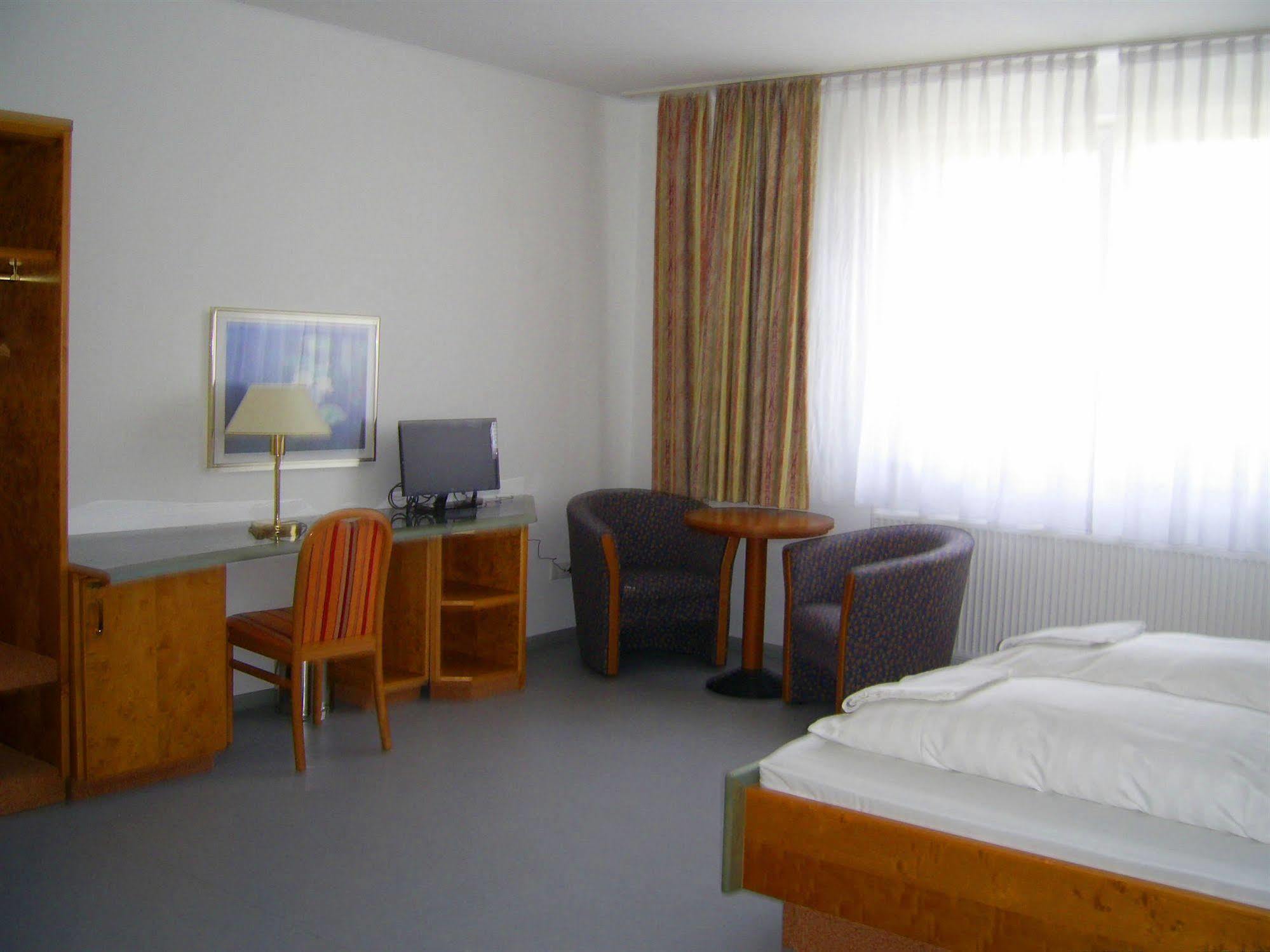 Willy Hotel Frankfurt Frankfurt am Main Kültér fotó